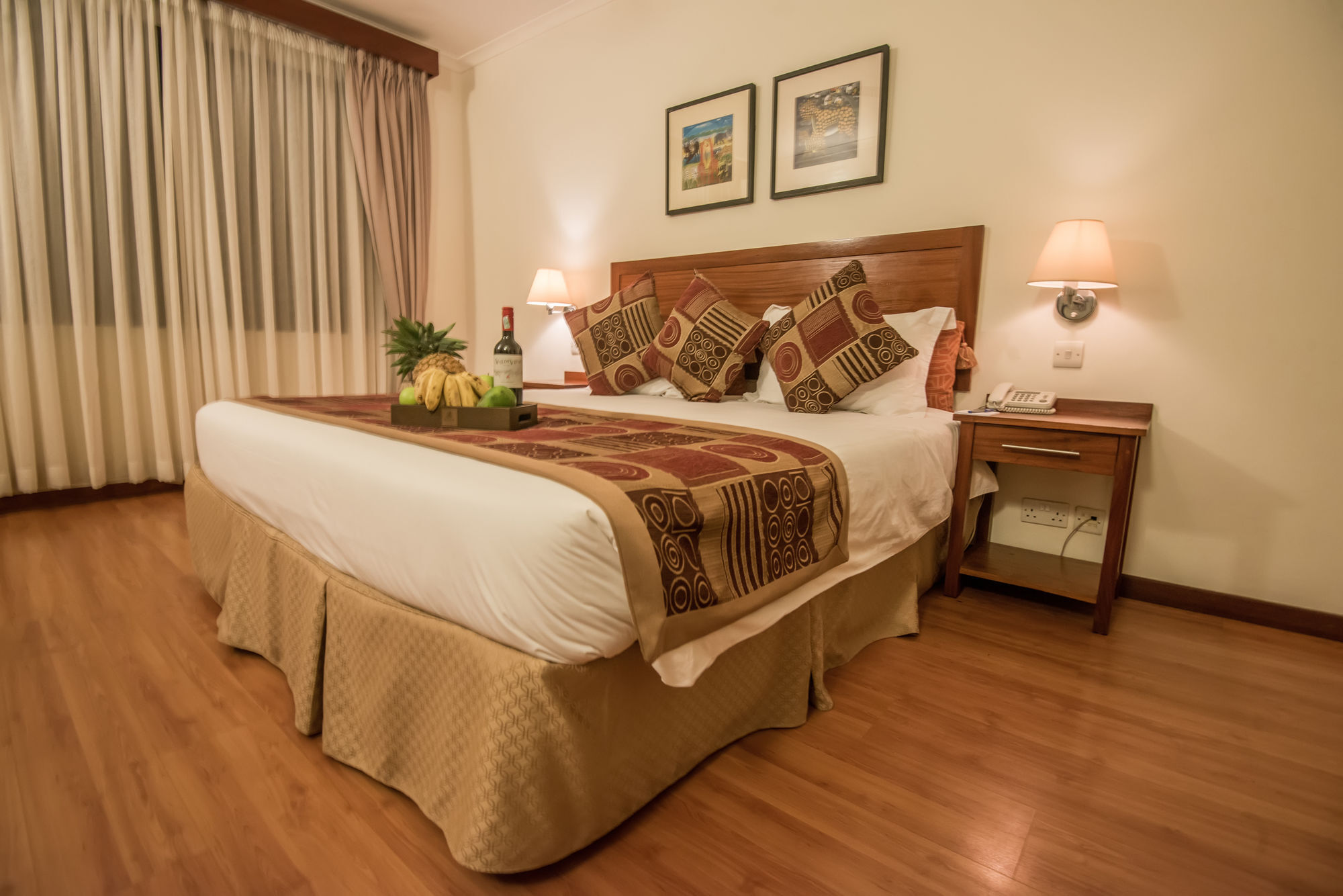 Sea Cliff Court Hotel & Luxury Apartments Dar es Salaam Exterior foto
