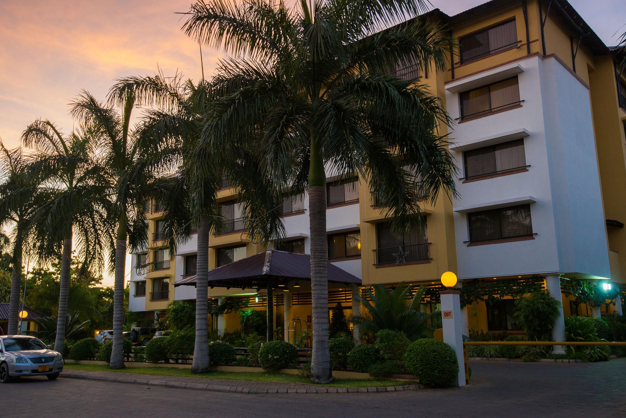 Sea Cliff Court Hotel & Luxury Apartments Dar es Salaam Exterior foto